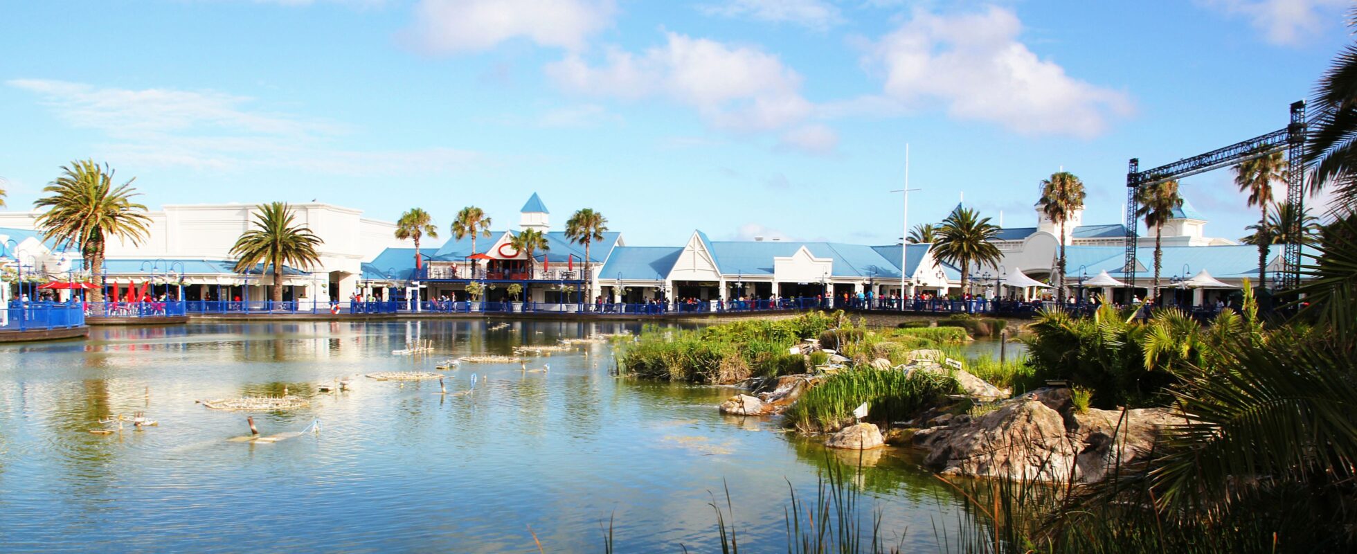 Gqeberha by sett fra vannet