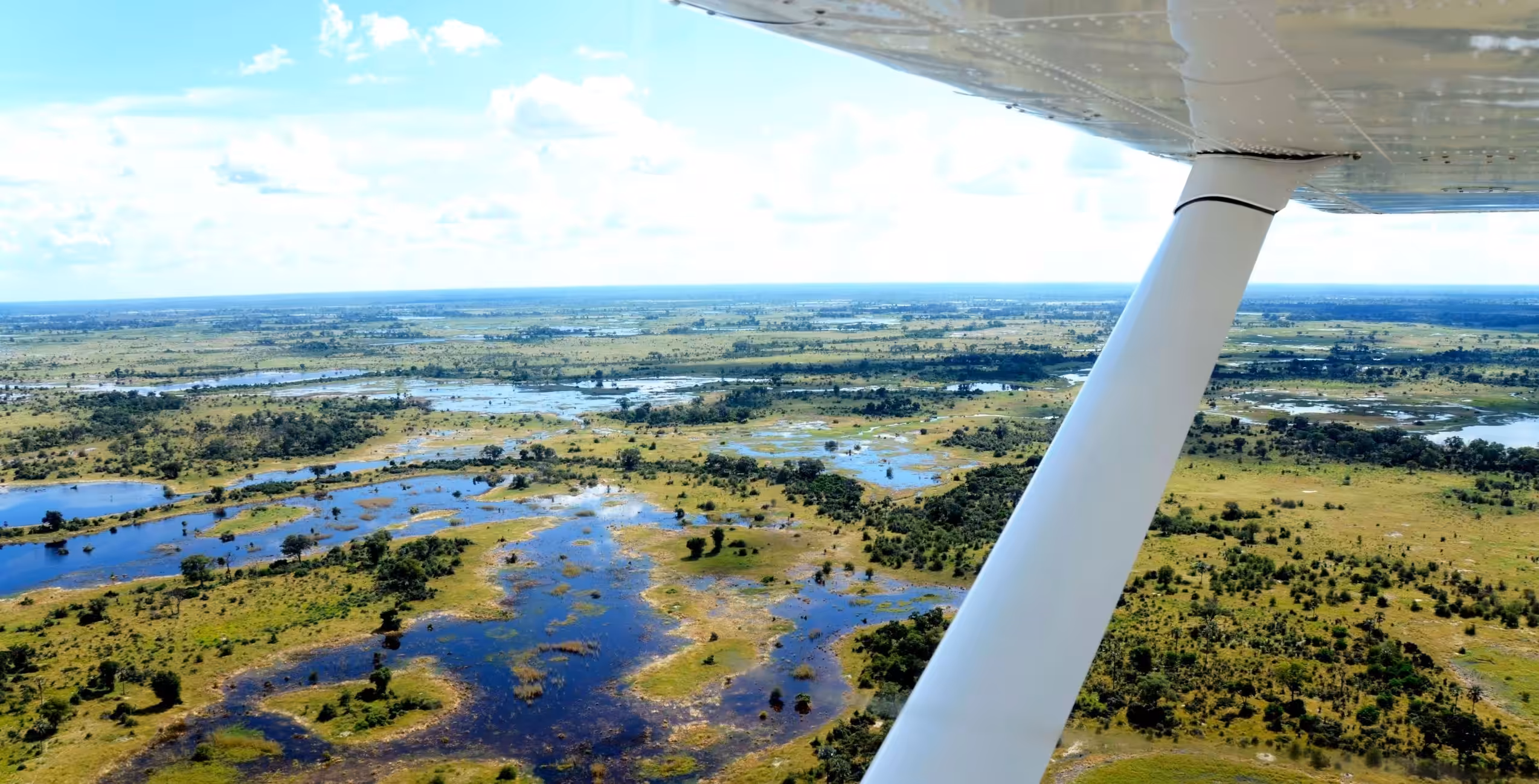 Helikopteroverføring fra Okavango-deltaet til Maun