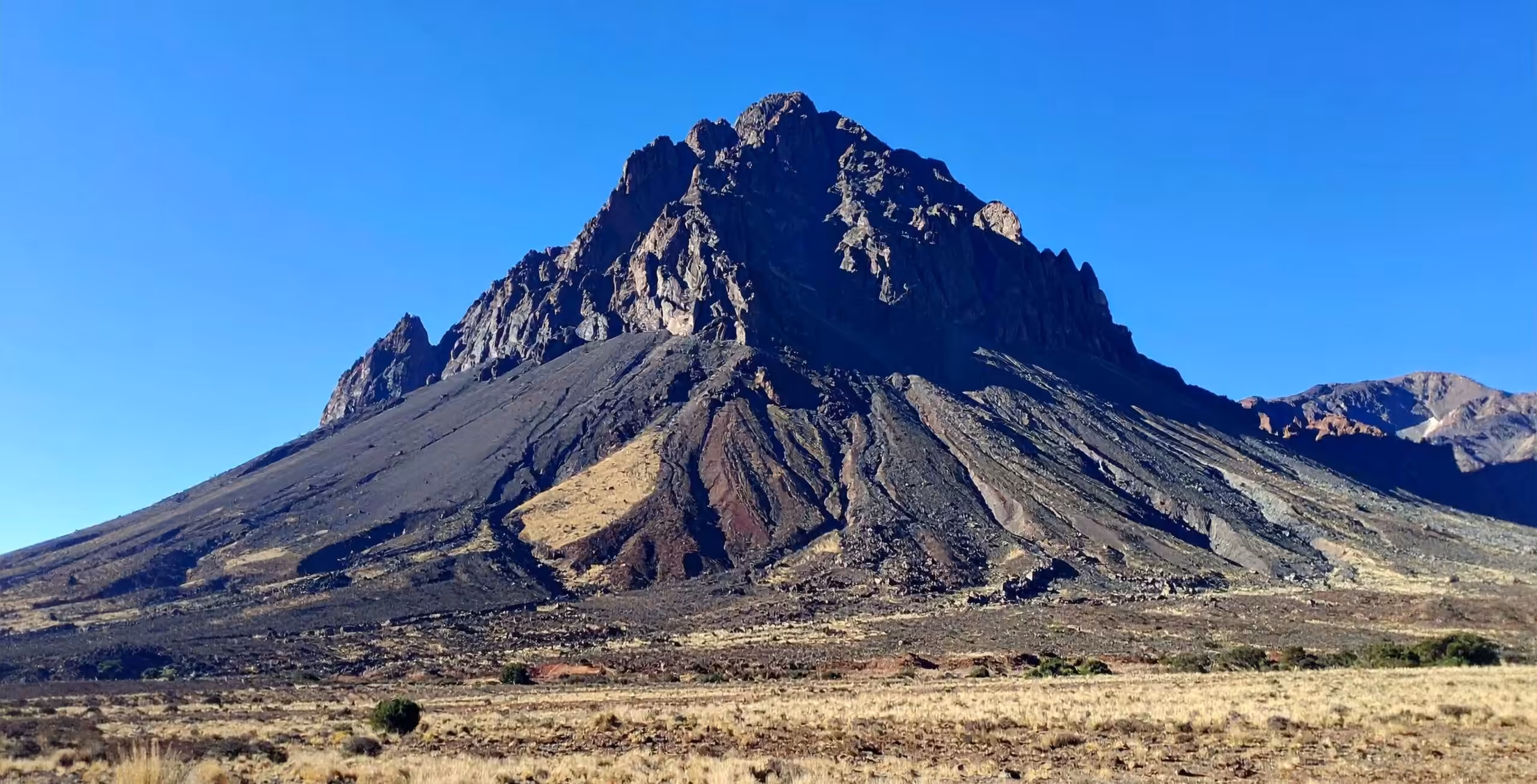 Mount Kenya via Sirimon Route (5/5) | Old Moses Camp (3340 meter) – Sirimon Gate (2640 meter) – Nanyuki