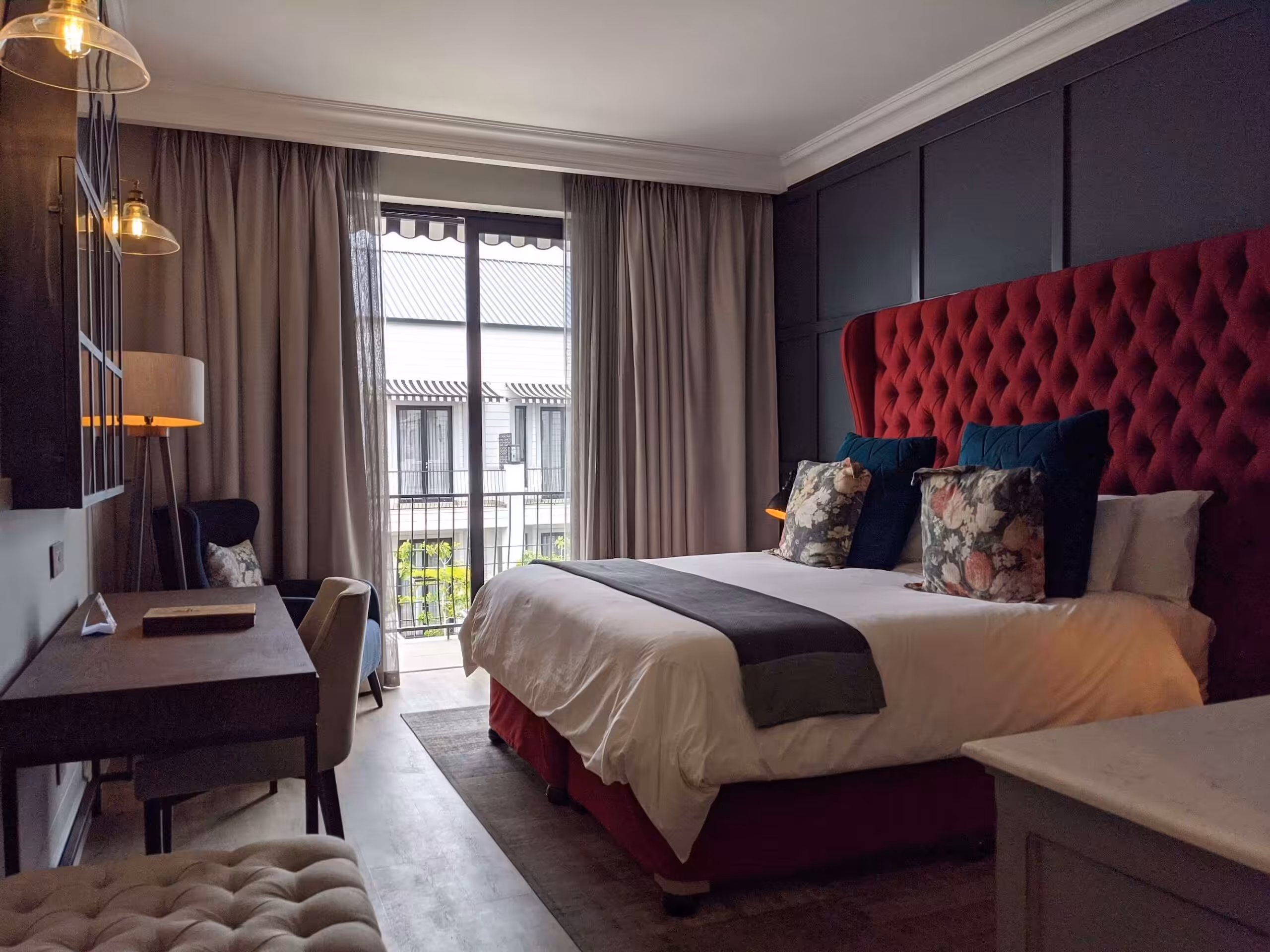 The Weinberg Hotel